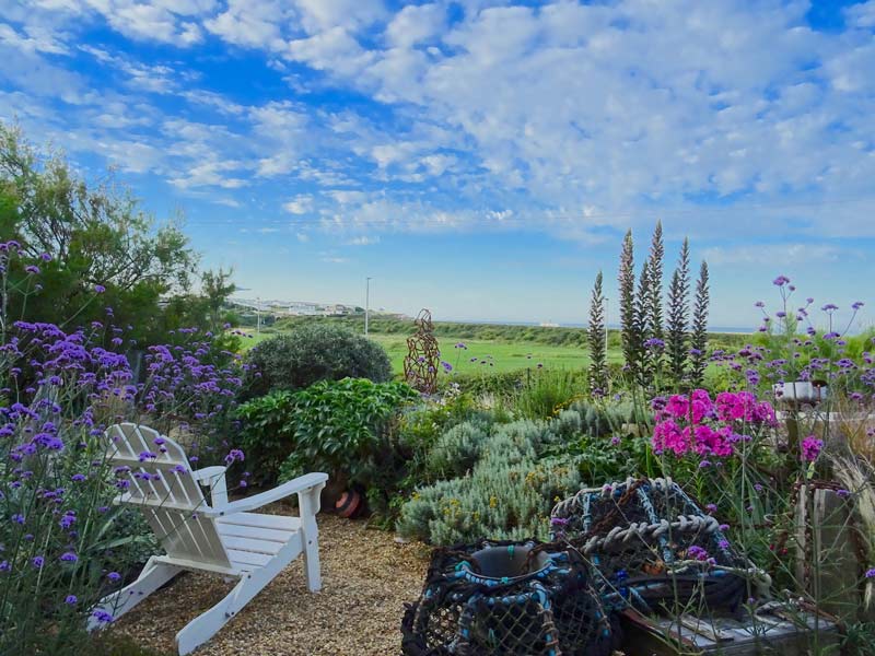 5 tips for creating a coastal garden
