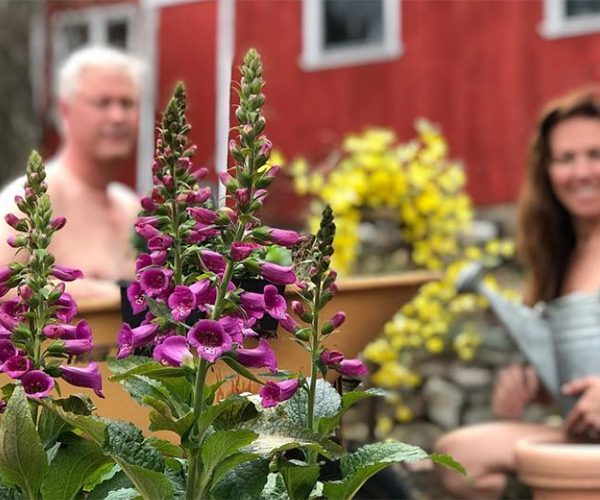 World Naked Gardening Day - women's feature